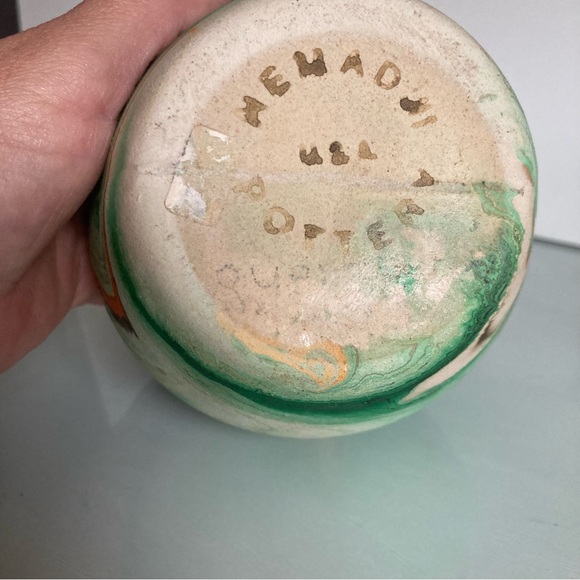 Nemadji Pottery Vase - Picture 5 of 8